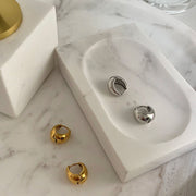 Small Circle Water Drop Earring Buckle For A Cool Breeze