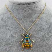 Bee pendant necklace